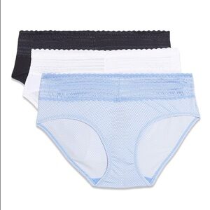 Warners Blissful Benefits Dig-Free Microfiber Lace Hipster 3-Pack Panties XL/8